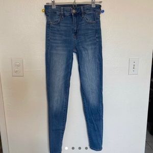 AMERICAN EAGLE JEGGINGS.